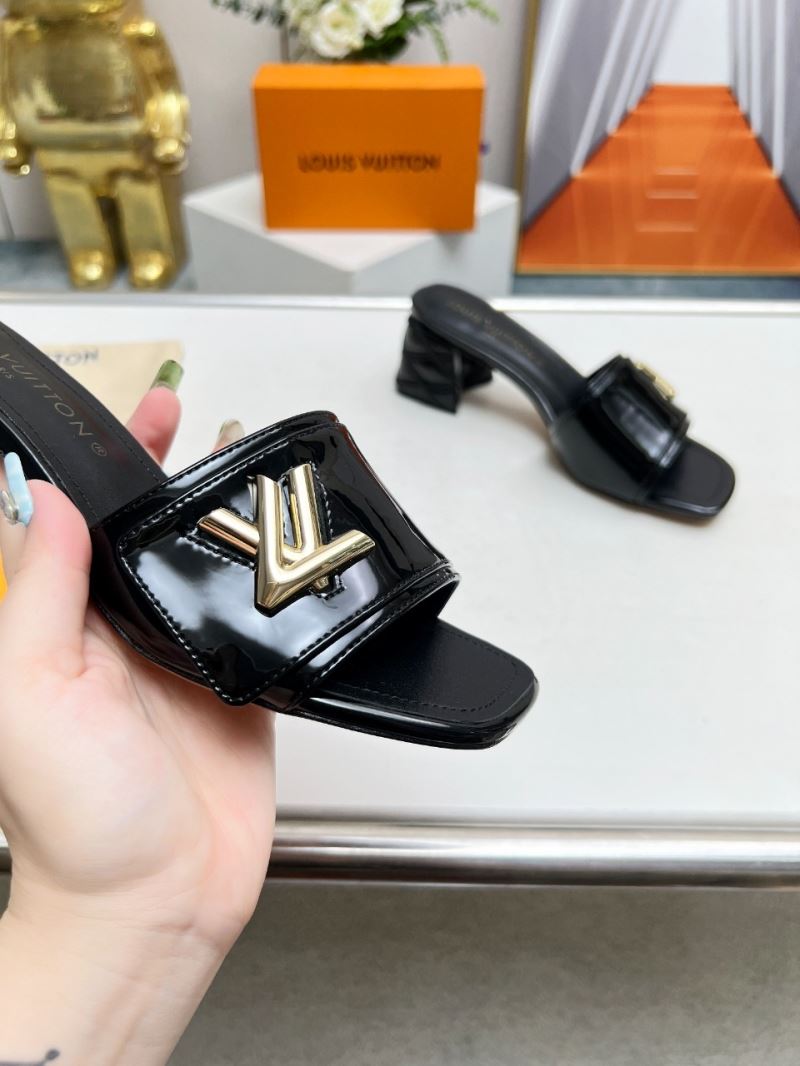 Louis Vuitton Slippers